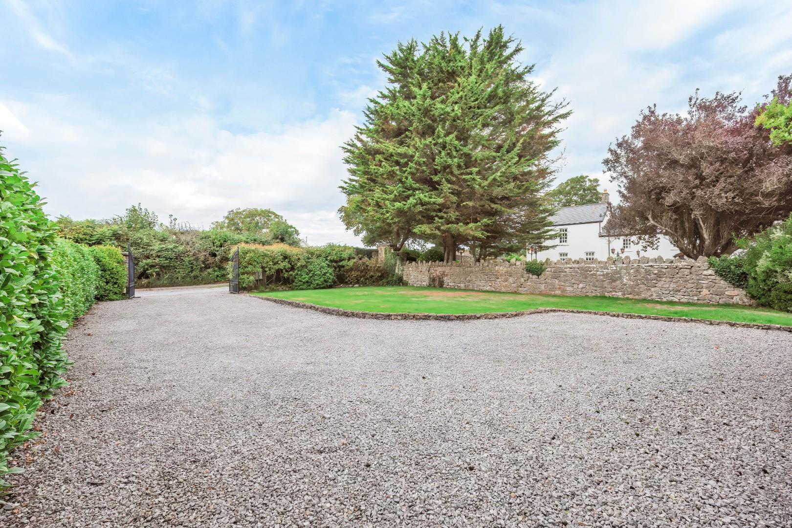 South Road, Porthcawl, Bridgend County Borough, CF36 3DA